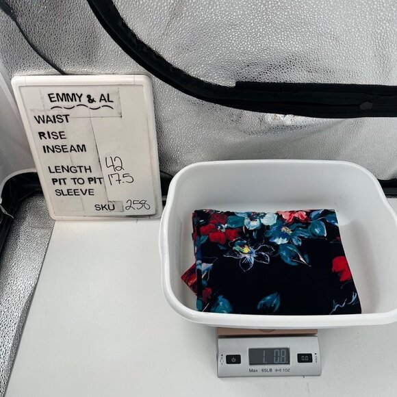 Betsey Johnson Womens Dark Floral Midi Dress Size 6 Cap Sleeve Lined EUC Black - Picture 11 of 11